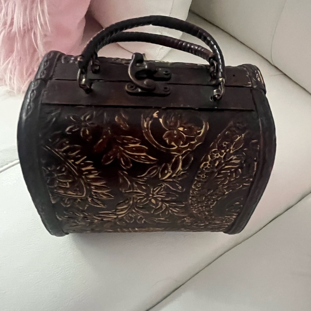 Vintage Embossed Brown Handbag